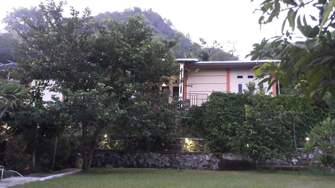 G-Rima Home Stay Labuan Bajo Exterior foto