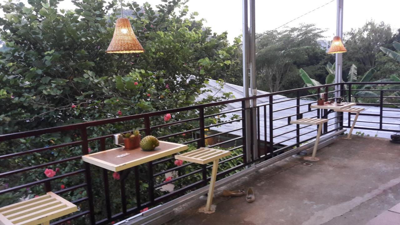 G-Rima Home Stay Labuan Bajo Exterior foto