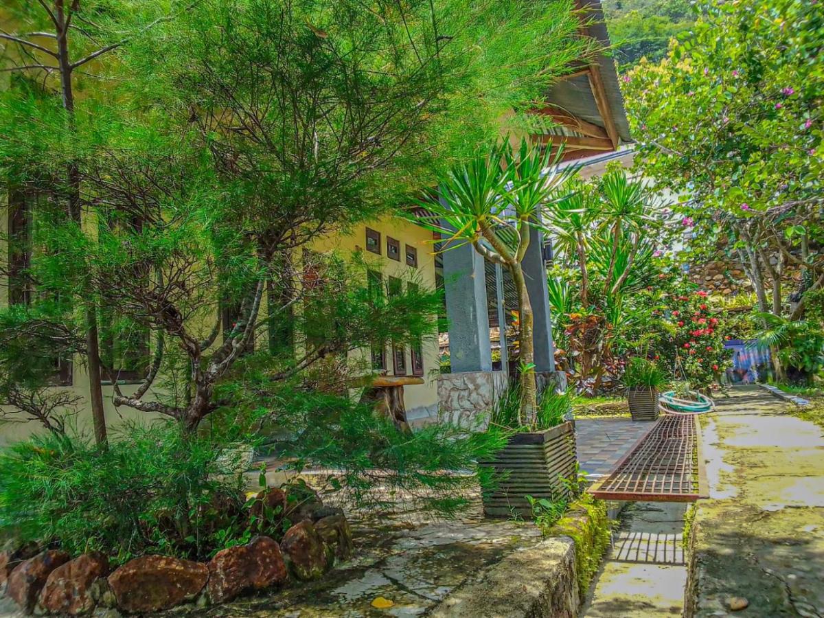 G-Rima Home Stay Labuan Bajo Exterior foto